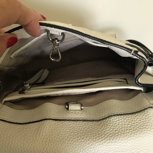 Michael Kors Flower black and white backpack